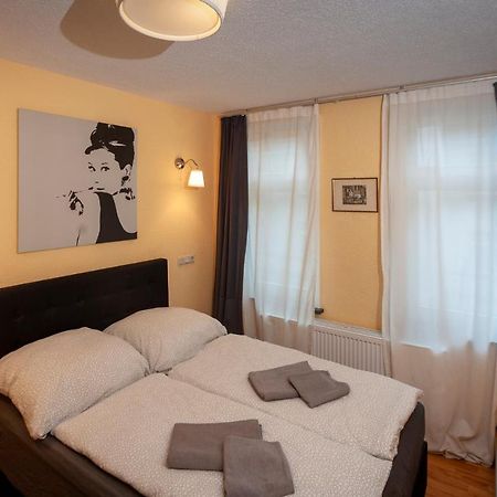 Apartment Ferienwohnung Blumenstadt Эрфурт Экстерьер фото