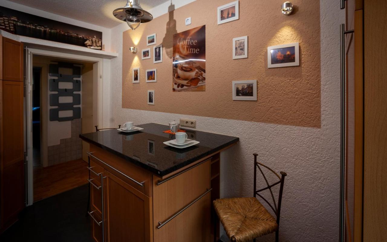 Apartment Ferienwohnung Blumenstadt Эрфурт Экстерьер фото