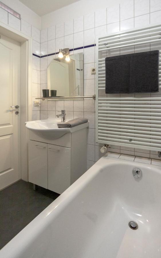 Apartment Ferienwohnung Blumenstadt Эрфурт Экстерьер фото