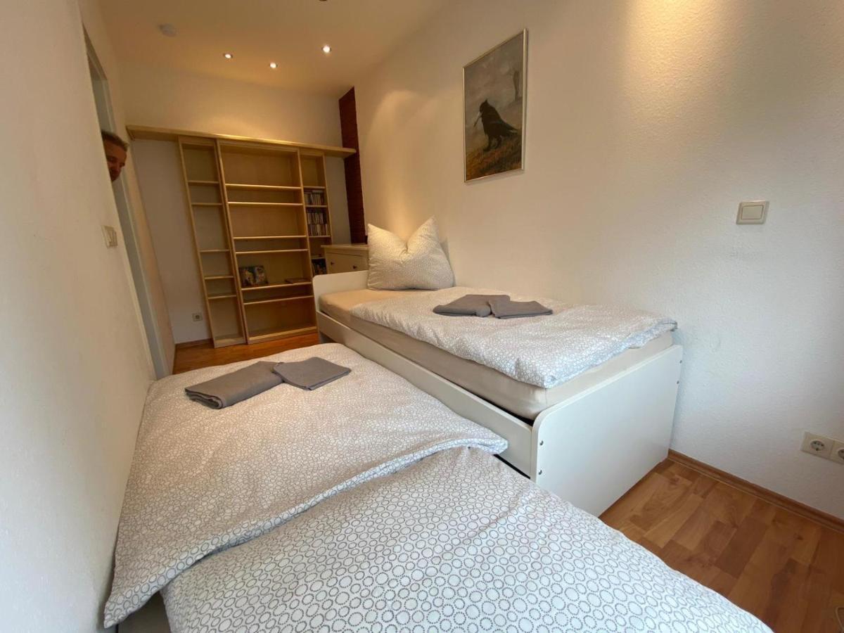 Apartment Ferienwohnung Blumenstadt Эрфурт Экстерьер фото
